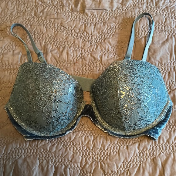 Victoria's Secret Other - Victoris Secret Bra NWOT